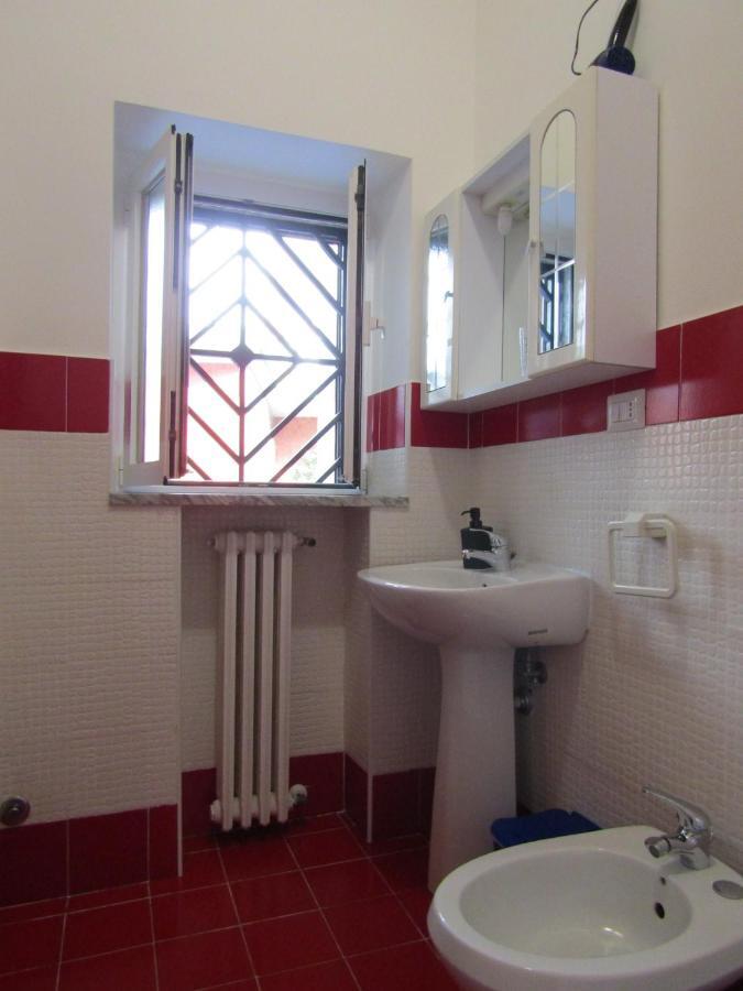 Lucia'S Apartaments Бари Экстерьер фото